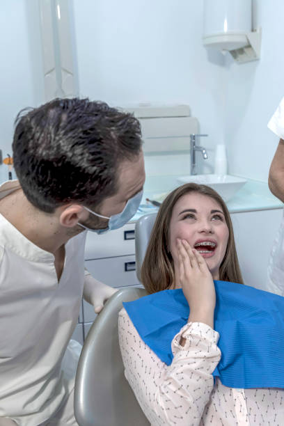 Best Emergency Tooth Extraction in Moncks Corner, SC